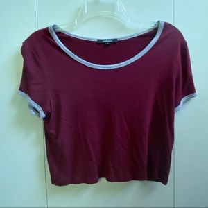 simple maroon tee